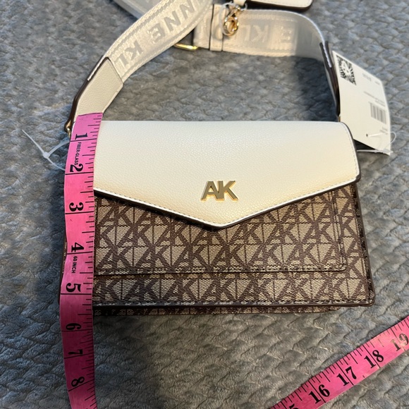 Anne Klein logo flap cossbody bag - Picture 7 of 8